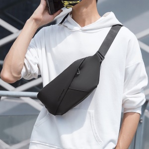 马可莱登（MARK RYDEN）单肩包男士包包机车斜挎包时尚潮流胸包骑行腰包迷你大容量手机包MR7786典雅黑