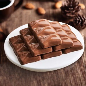 德芙（Dove）丝滑牛奶巧克力排块224gx2整盒装食品办公休闲零食礼盒装 丝滑牛奶14g×16（2盒装）